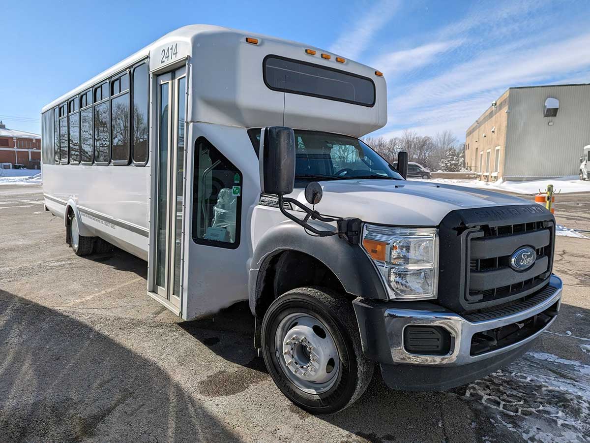 Riteway shuttle for supplemental Route 80 service during spring 2023.